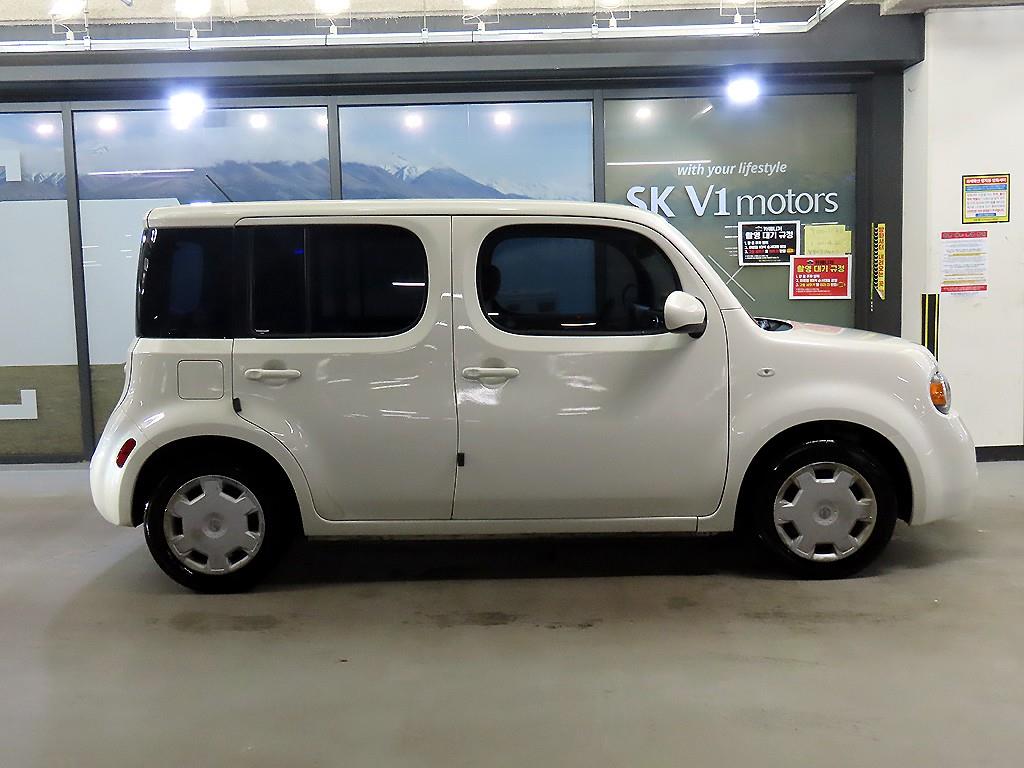Nissan Cube - Vista 3