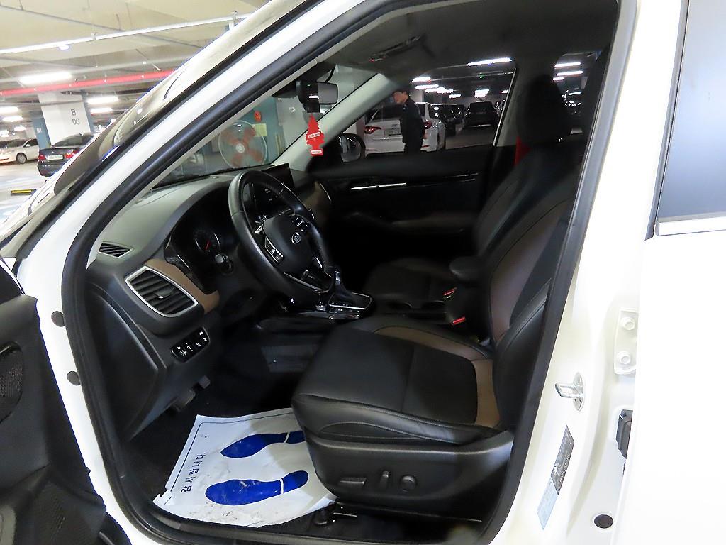 KIA Seltos - Vista 6