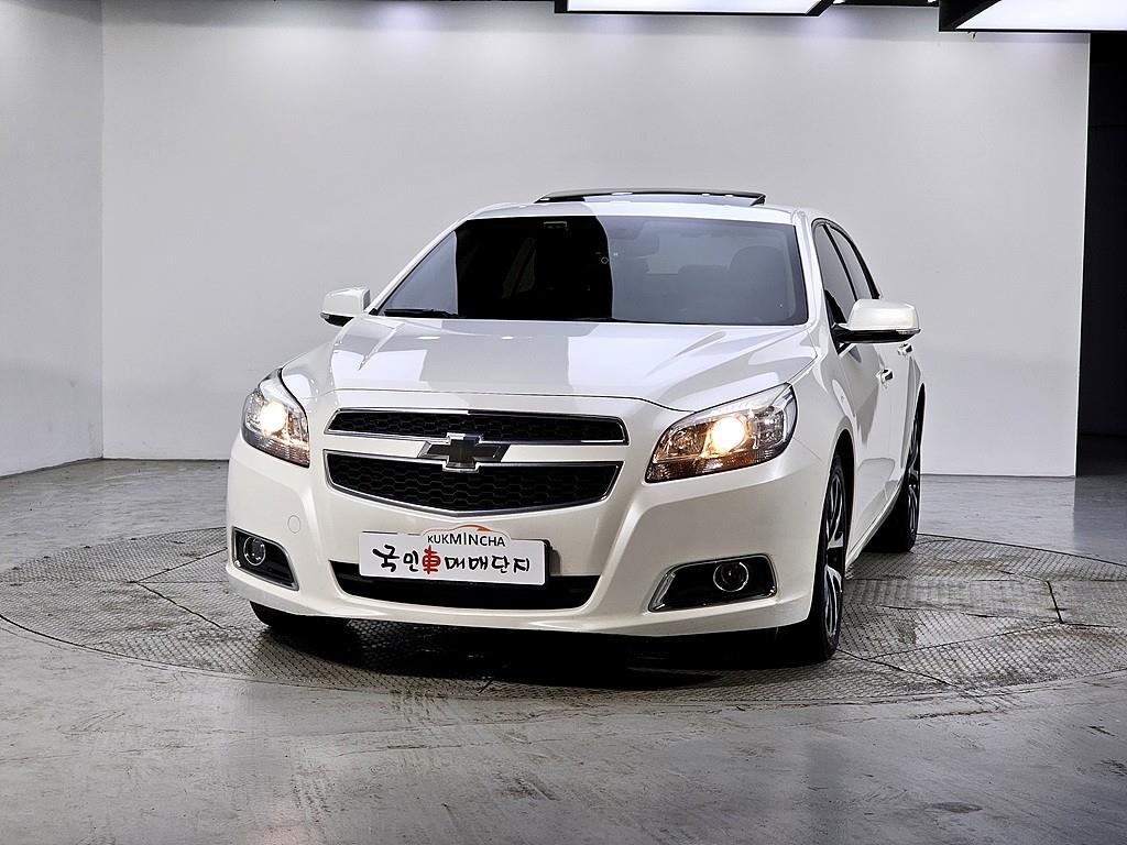 Chevrolet Malibu - Vista 2