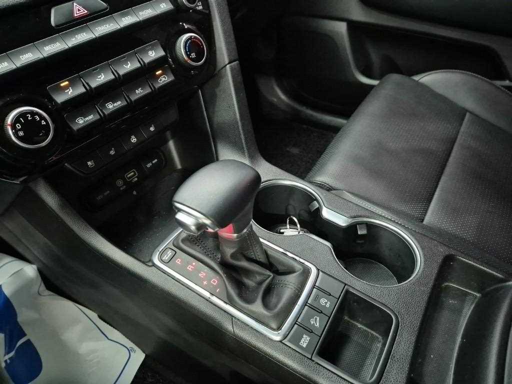 KIA Sportage - Vista 8