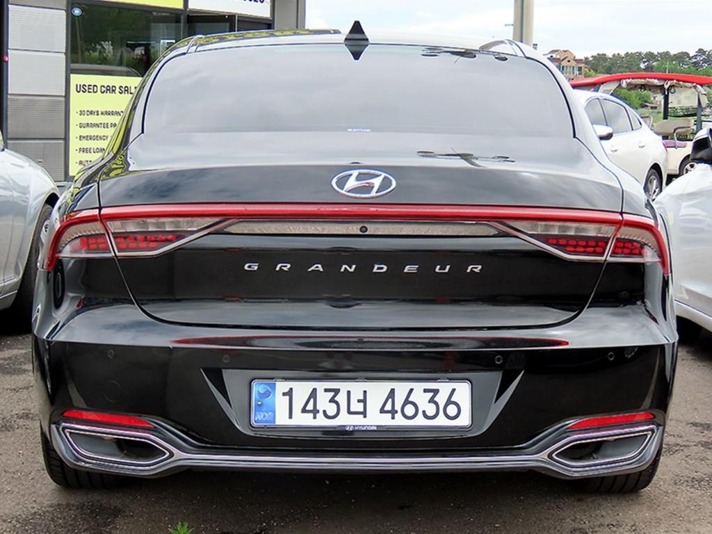 HYUNDAI Grandeur - Vista 4