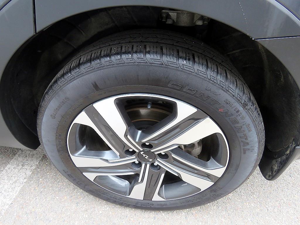 KIA Sorento 2023 Gris - Importación desde Corea - HF Imports Iquique - Foto 20