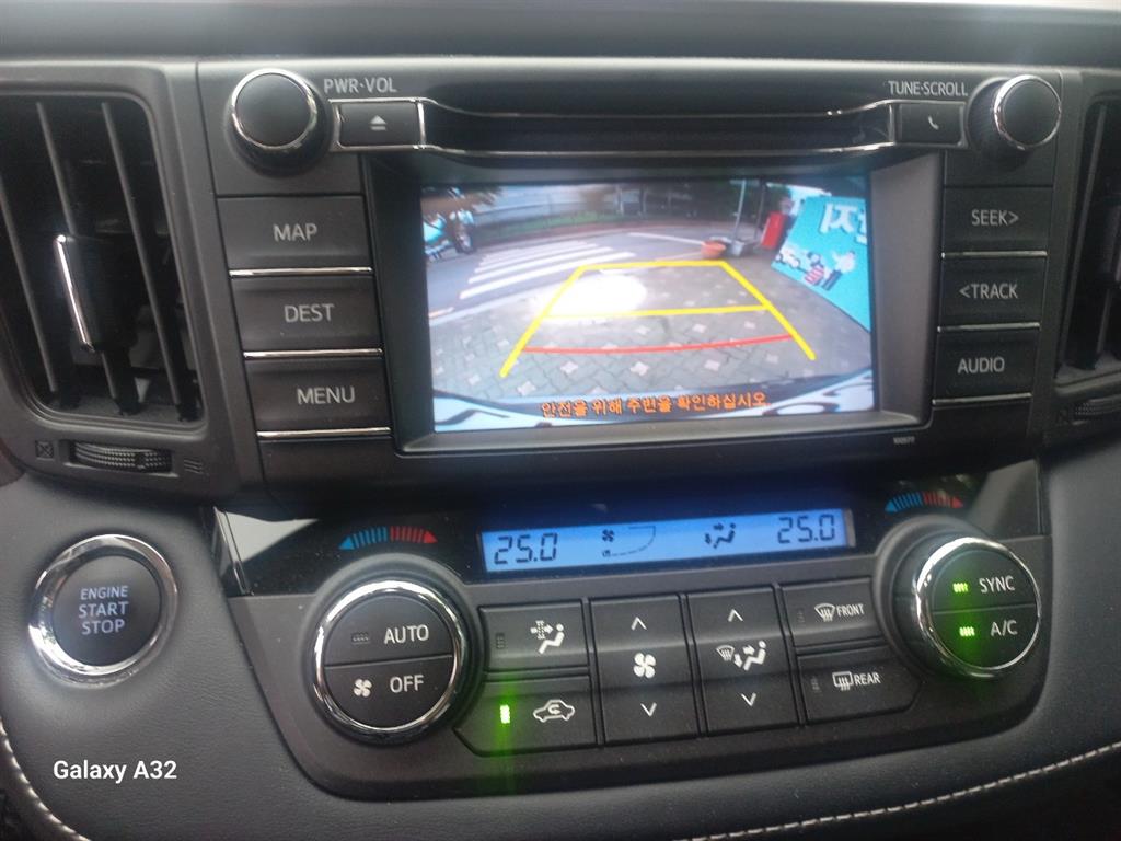Toyota RAV4 - Vista 12