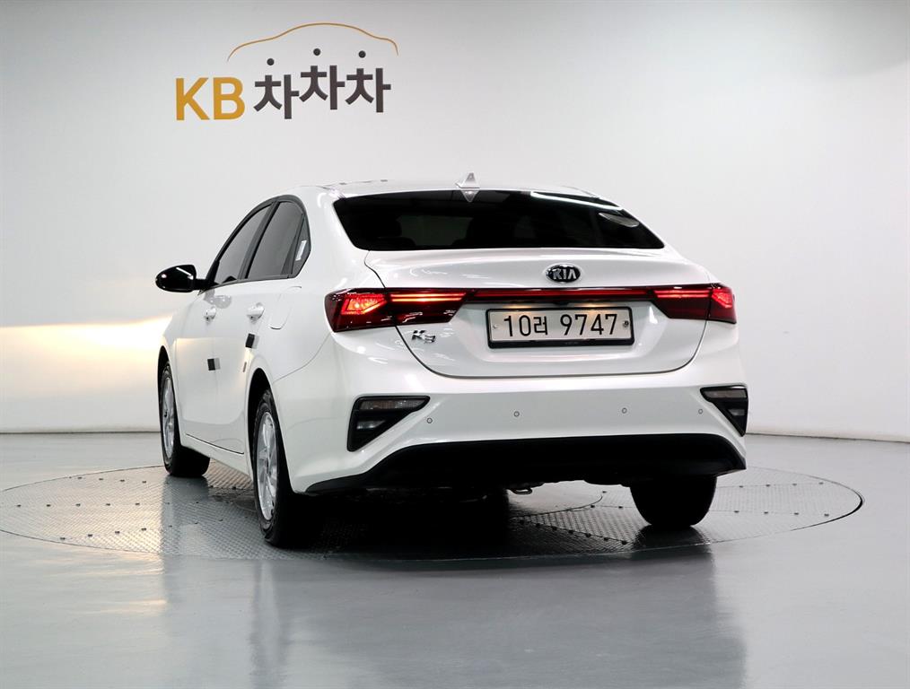 KIA K3 - Vista 4