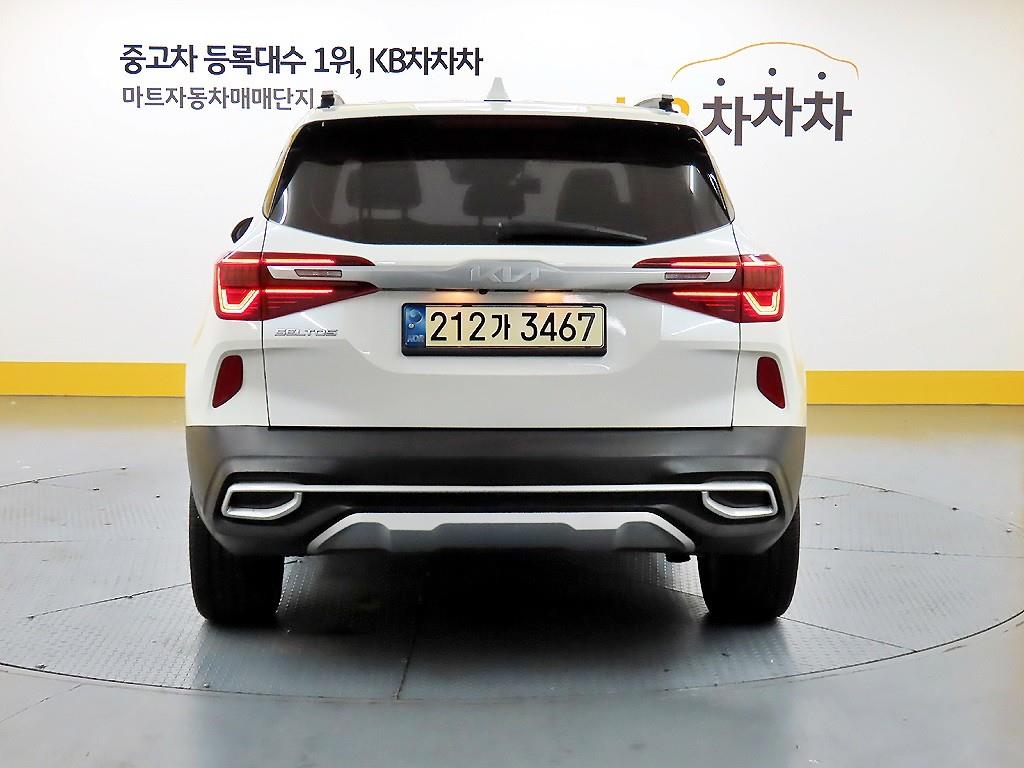 KIA Seltos - Vista 3
