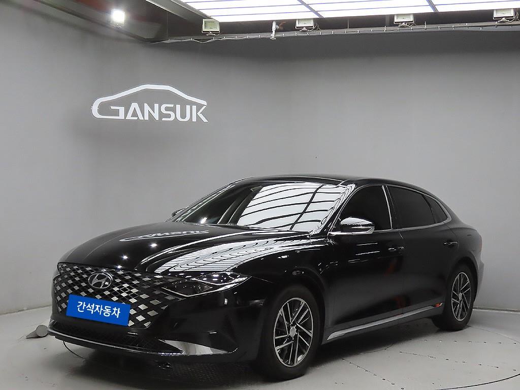 HYUNDAI Grandeur - Vista 3