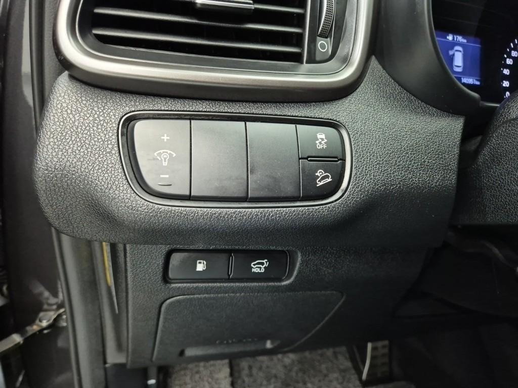 KIA Sorento 2019 Gris - Importación desde Corea - HF Imports Iquique - Foto 17