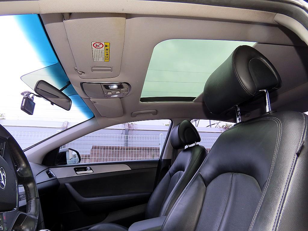 HYUNDAI Sonata 2016 Negro - Importación desde Corea - HF Imports Iquique - Foto 18