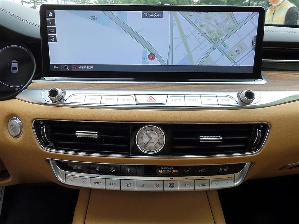KIA K9 - Vista 12