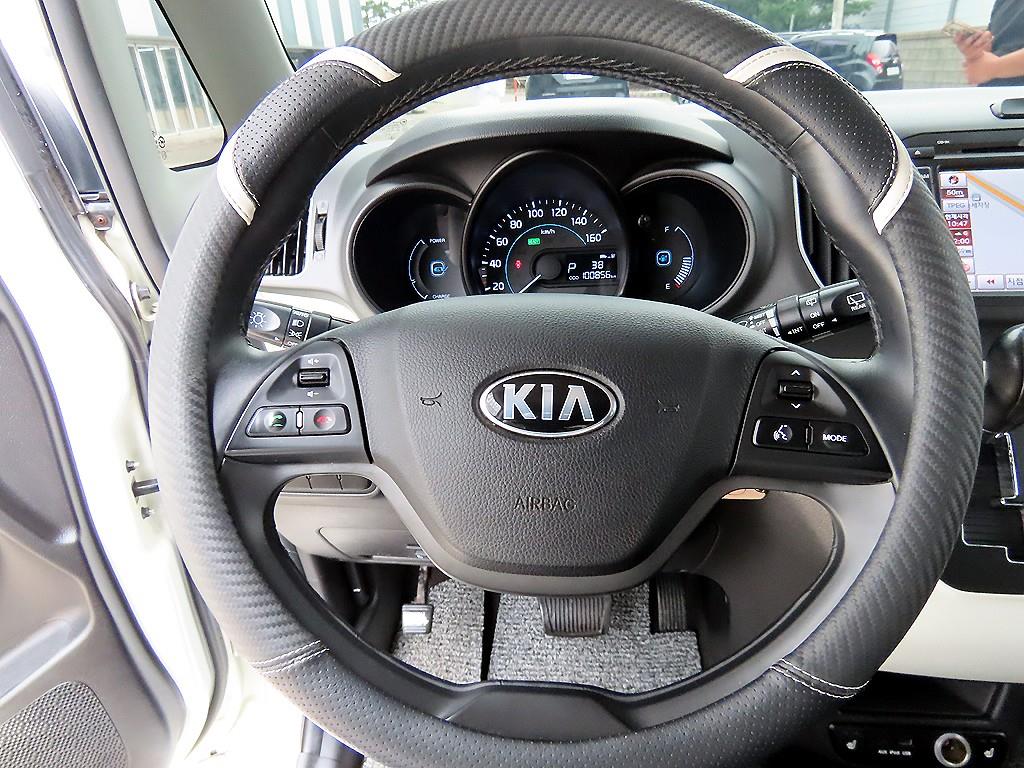 KIA Ray - Vista 8