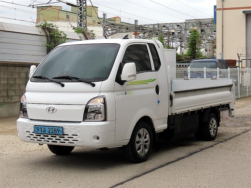 Small Truck Top_Powergate 2022 Blanco - Importación desde Corea - HF Imports Iquique - Foto 1