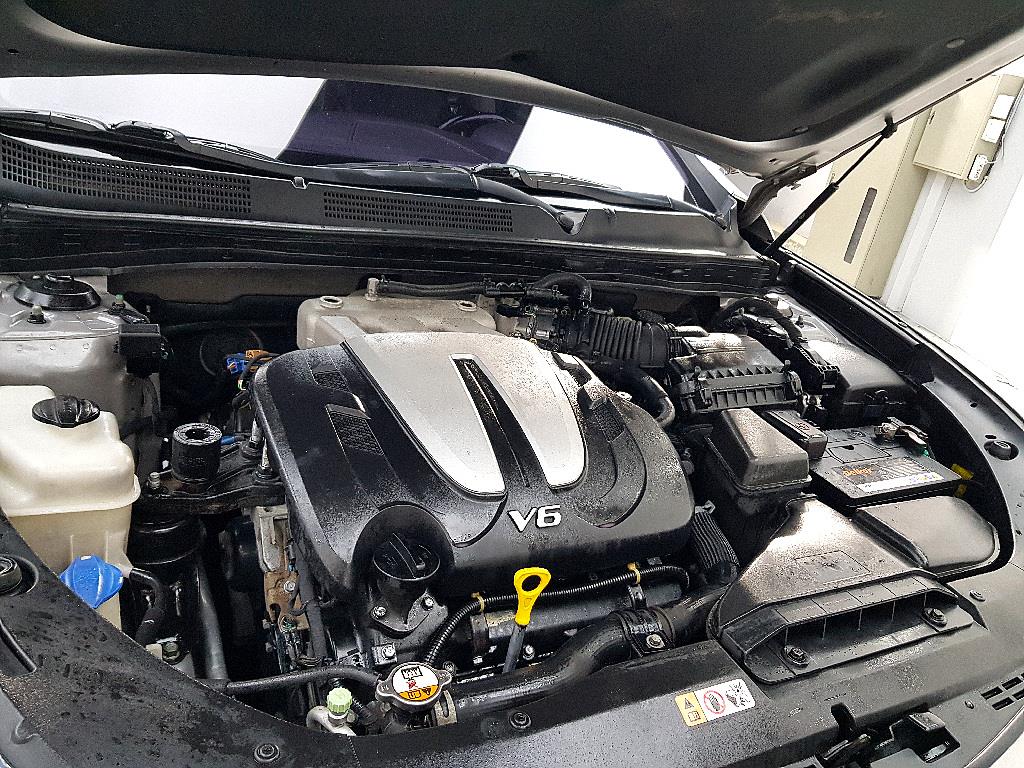 HYUNDAI Grandeur - Vista 6
