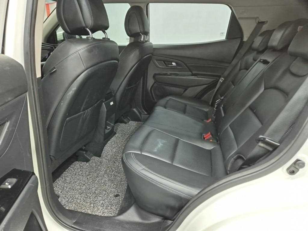 Ssangyong Korando - Vista 12