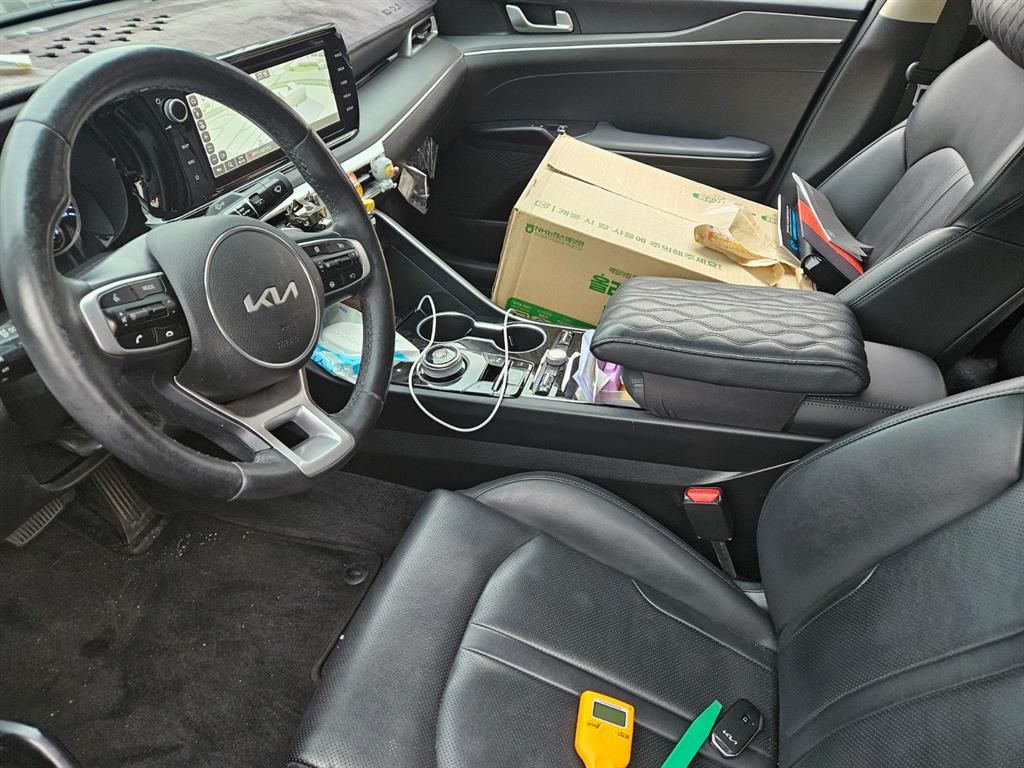 KIA K5 - Vista 8