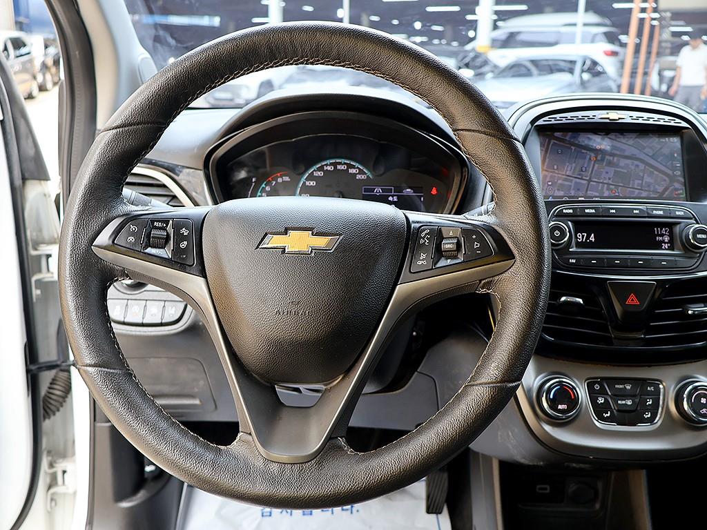 Chevrolet Spark 2019 Blanco - Importación desde Corea - HF Imports Iquique - Foto 8