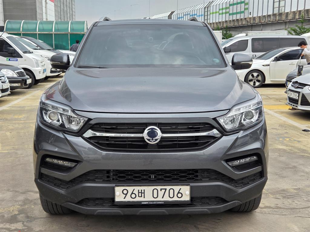 Ssangyong Rexton - Vista 2