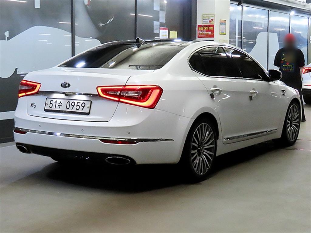 KIA K7 - Vista 4