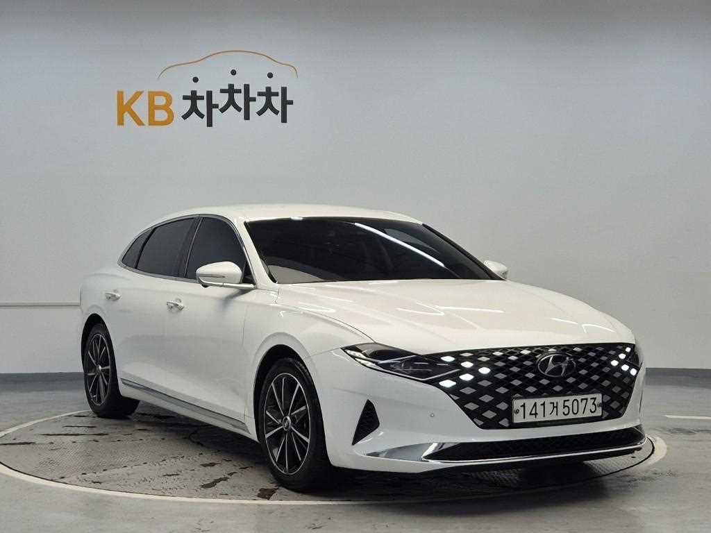 HYUNDAI Grandeur - Vista 4