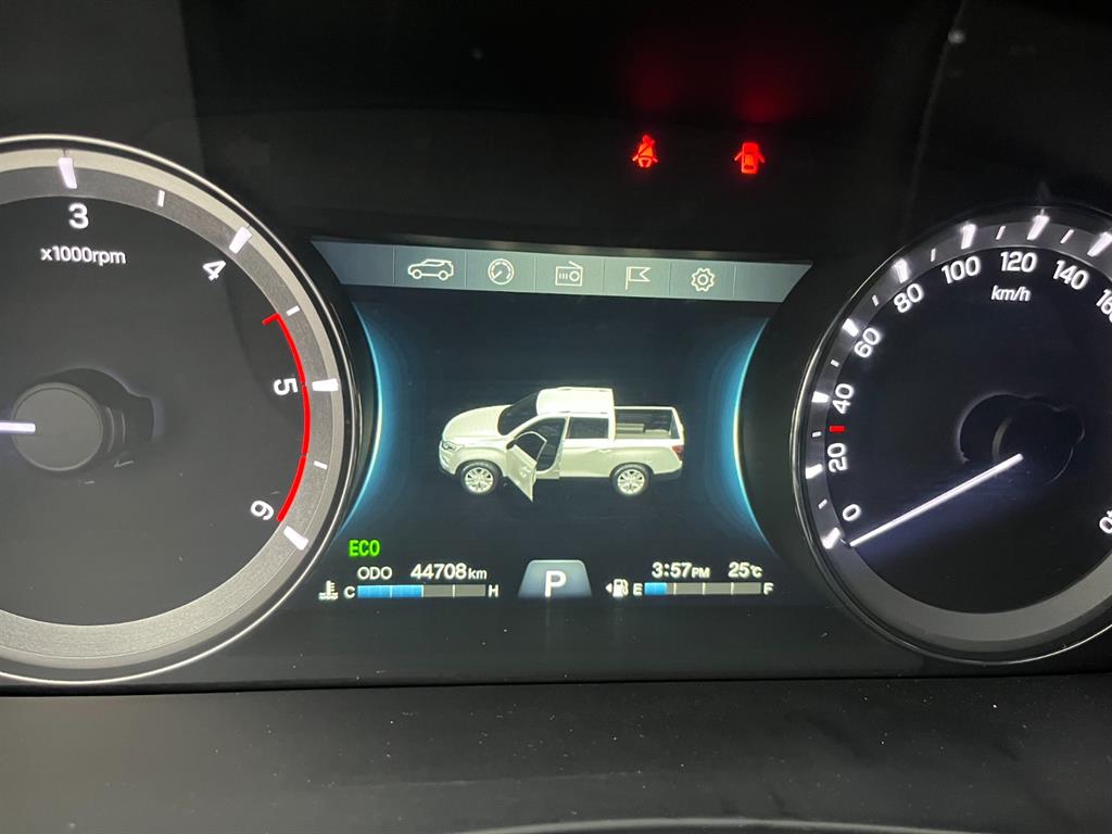 Ssangyong Rexton - Vista 7