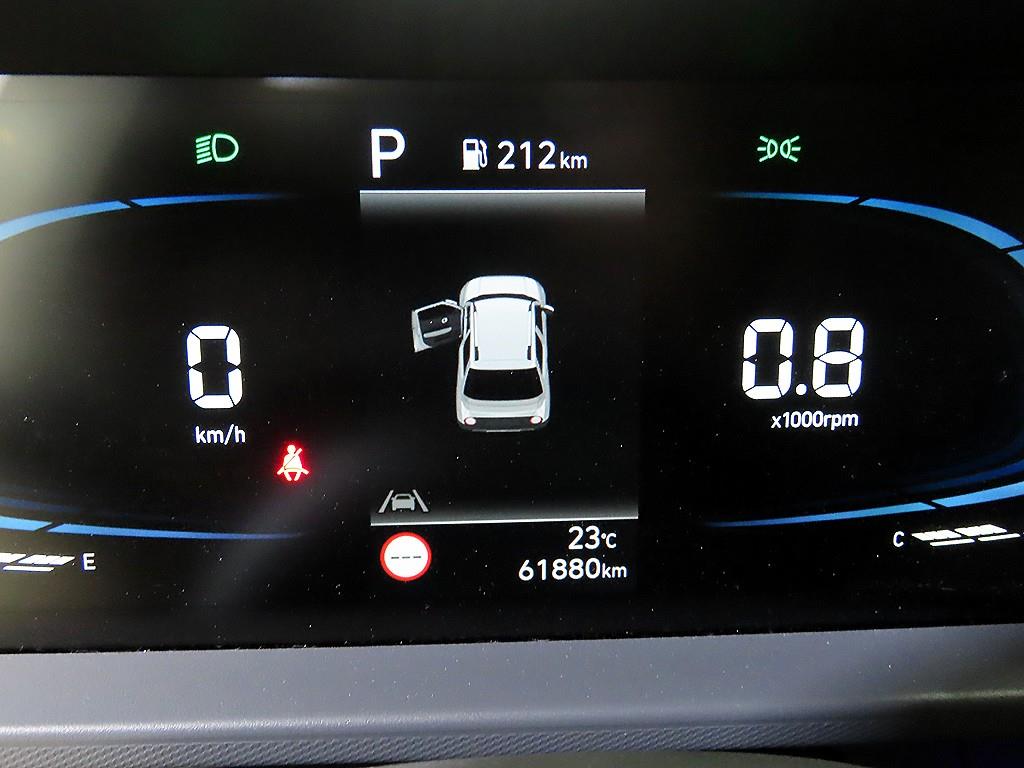 HYUNDAI Casper - Vista 9