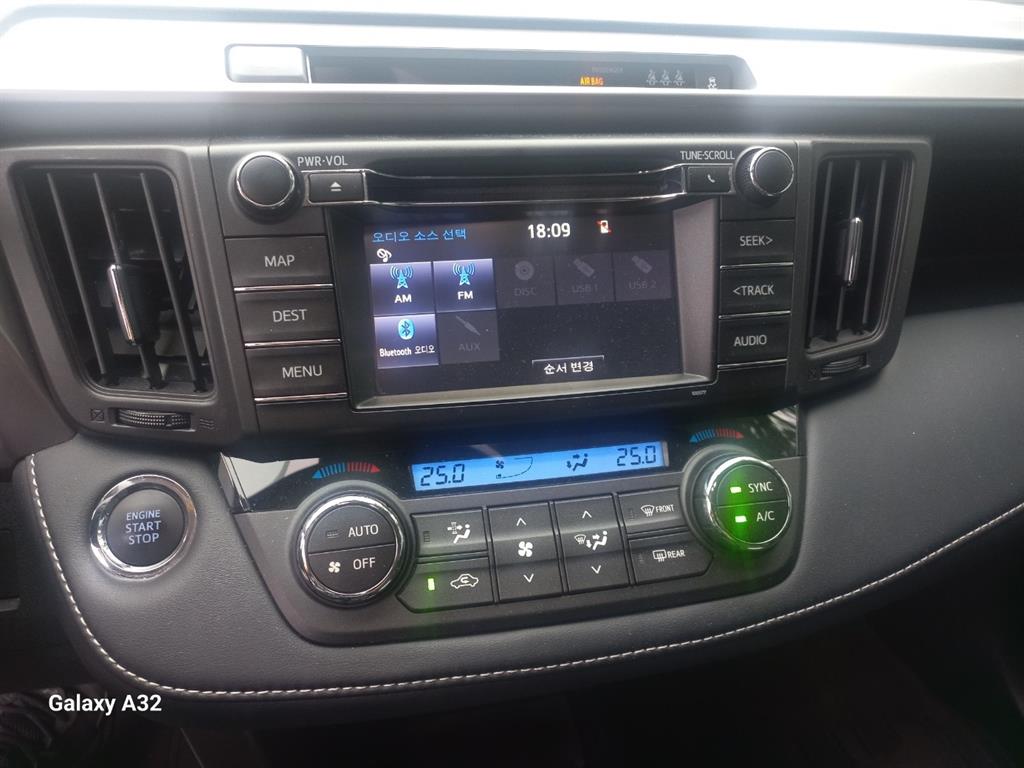 Toyota RAV4 - Vista 11