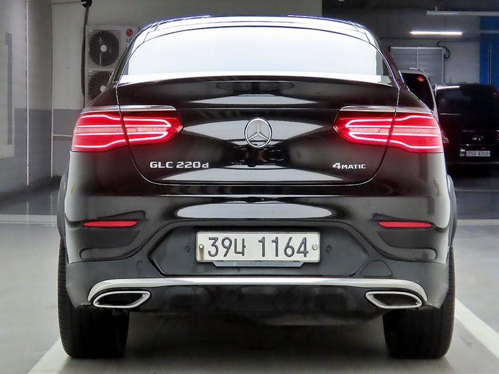 Mercedes Benz GLC Class - Vista 3