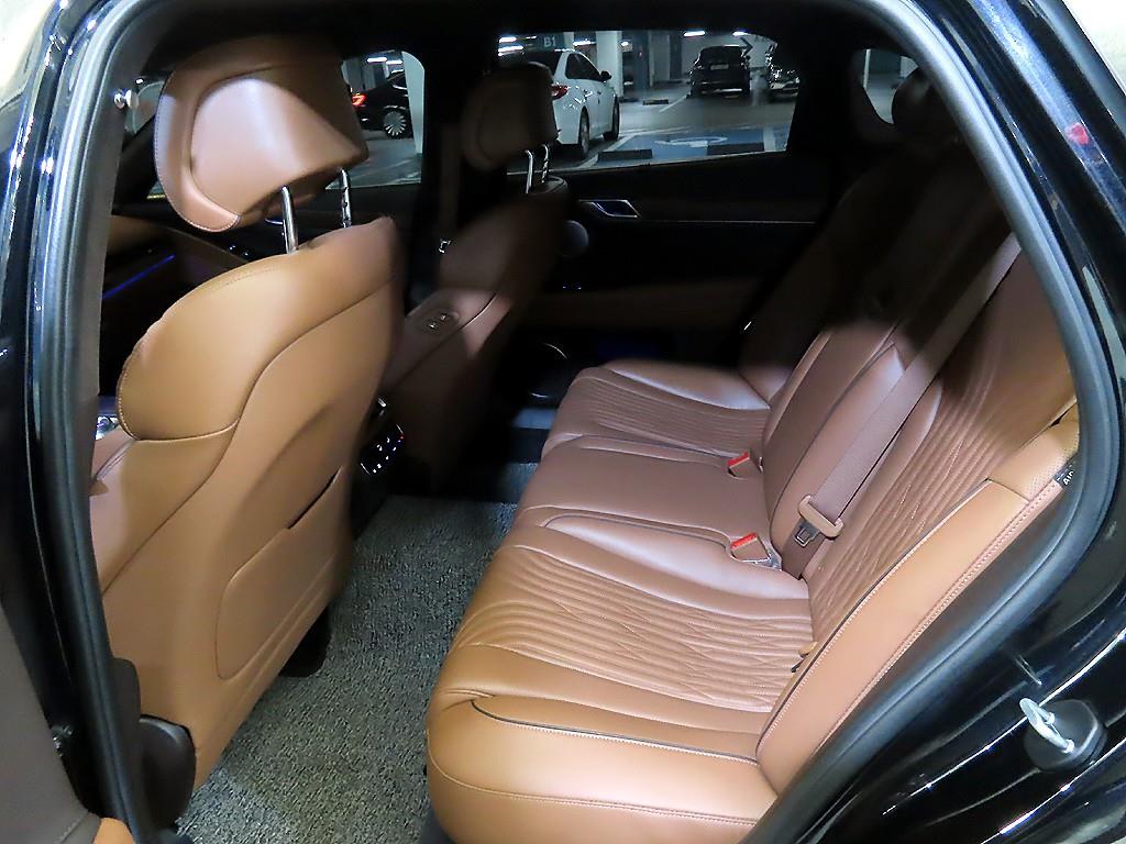 Genesis G80 - Vista 7