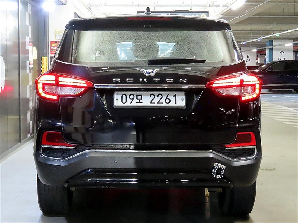 Ssangyong Rexton - Vista 5