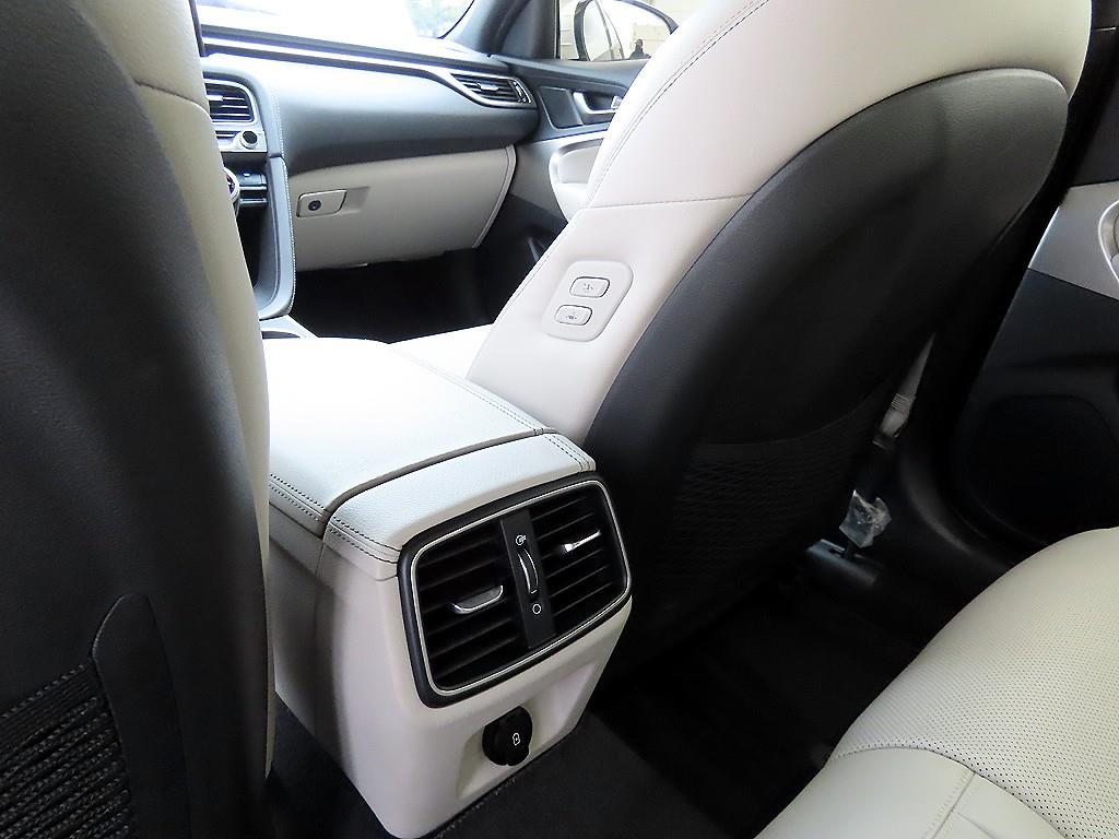 Genesis G70 2022 Blanco - Importación desde Corea - HF Imports Iquique - Foto 16