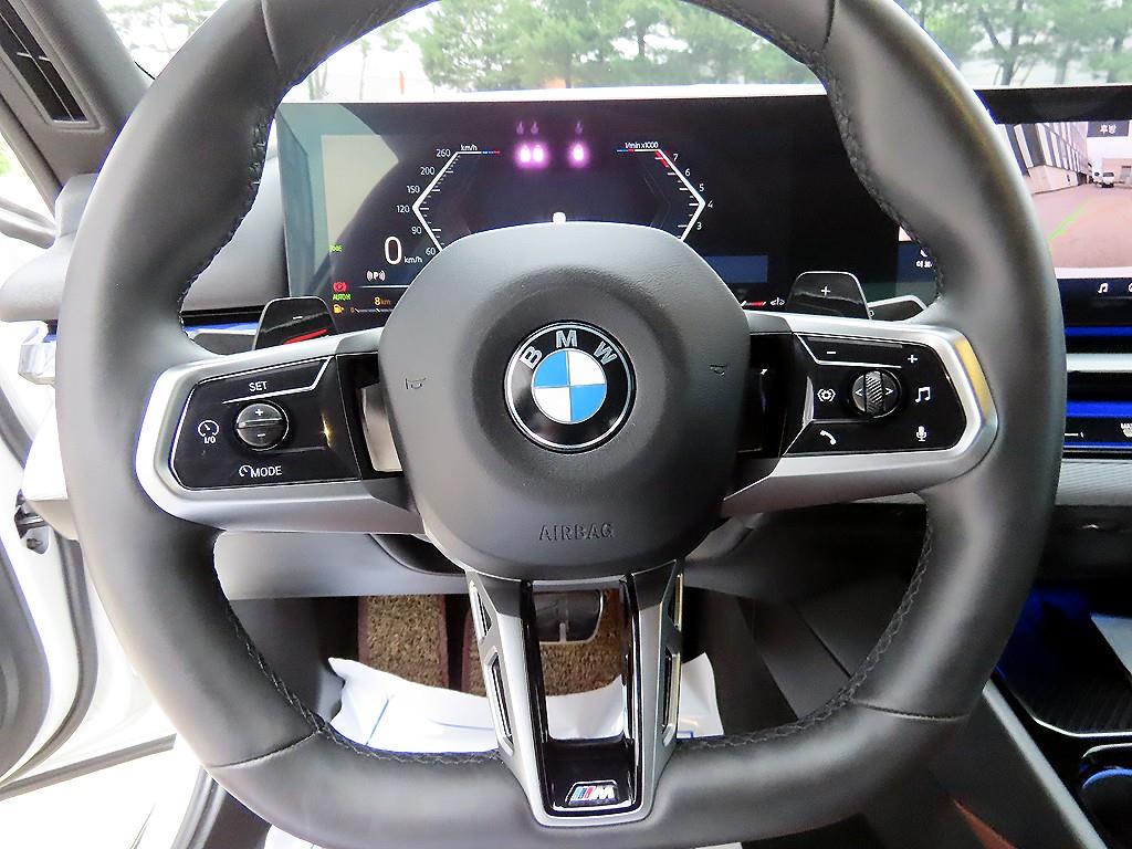 BMW 5 Series - Vista 8