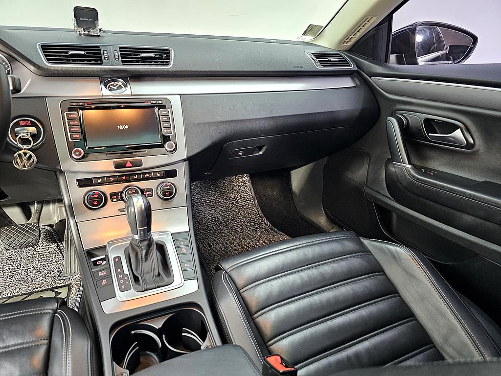 Volkswagen CC - Vista 10