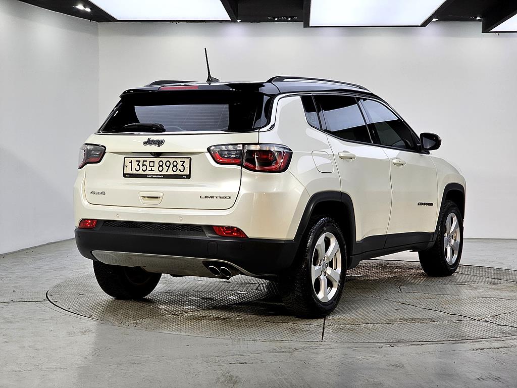 Jeep Compass - Vista 4