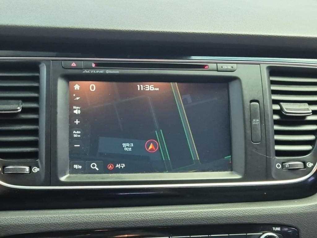 KIA Carnival 2015 Gris - Importación desde Corea - HF Imports Iquique - Foto 13