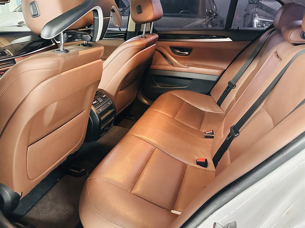 BMW 5 Series - Vista 6