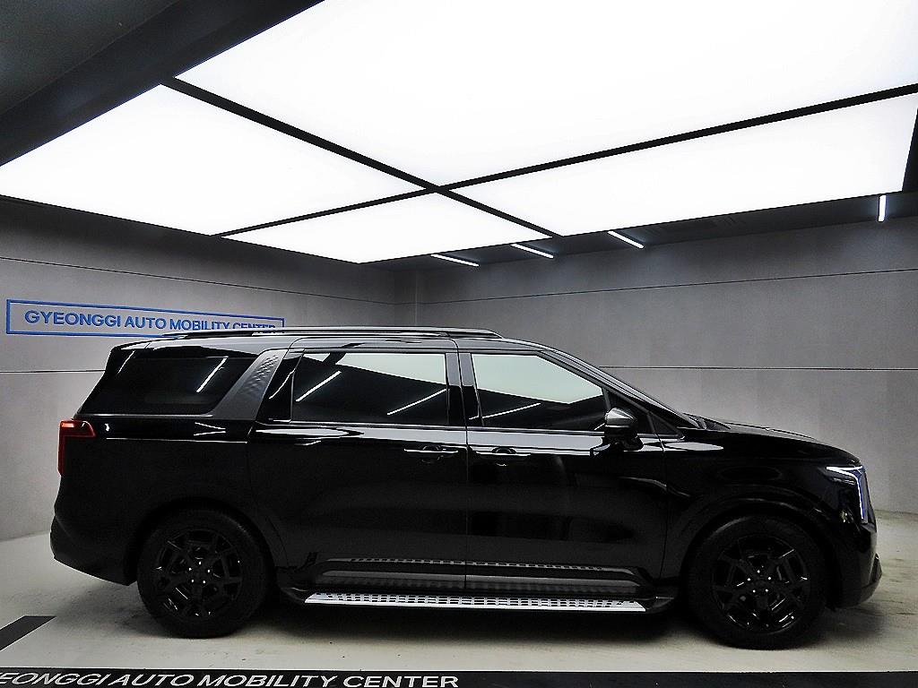 KIA Carnival - Vista 2
