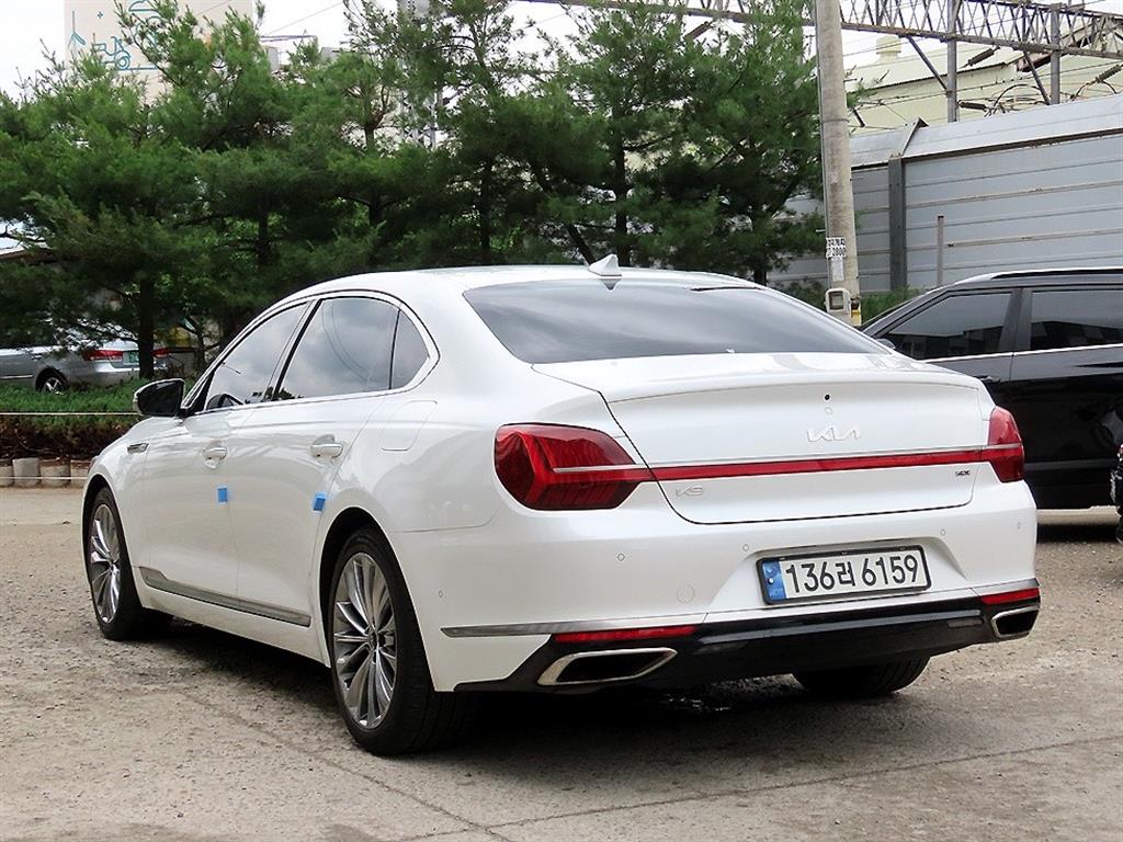 KIA K9 - Vista 3