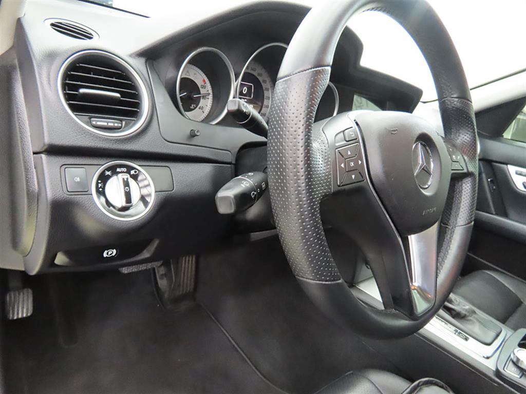 Mercedes Benz C Class 2012 Blanco - Importación desde Corea - HF Imports Iquique - Foto 14