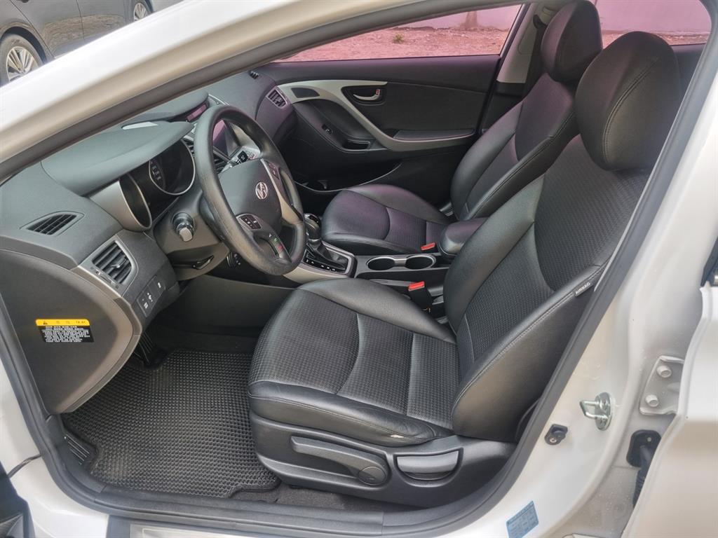 HYUNDAI Avante 2014 Blanco - Importación desde Corea - HF Imports Iquique - Foto 13
