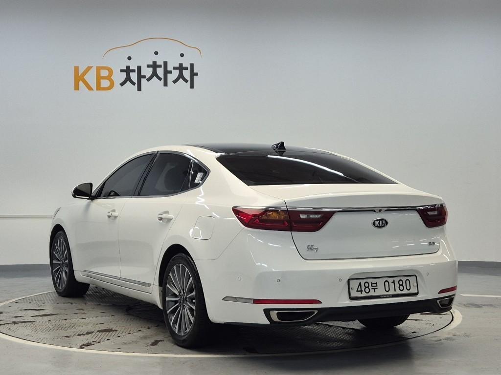 KIA K7 - Vista 2