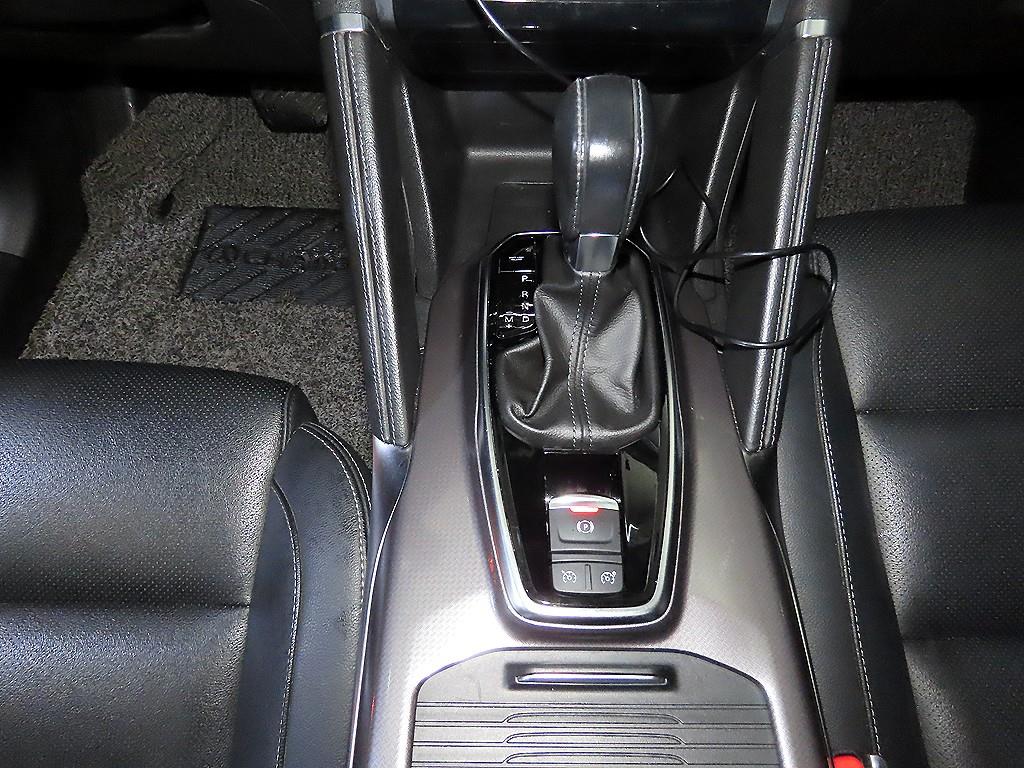 SAMSUNG QM6 - Vista 12
