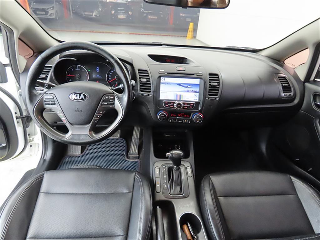 KIA K3 - Vista 7