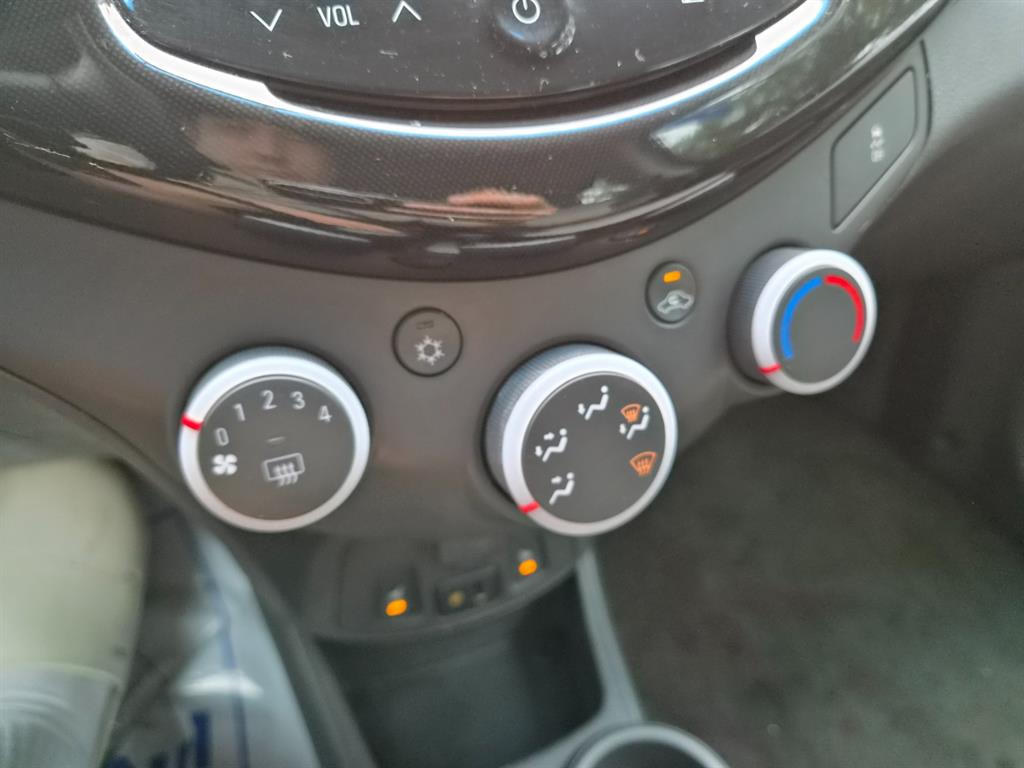 Chevrolet Spark - Vista 12