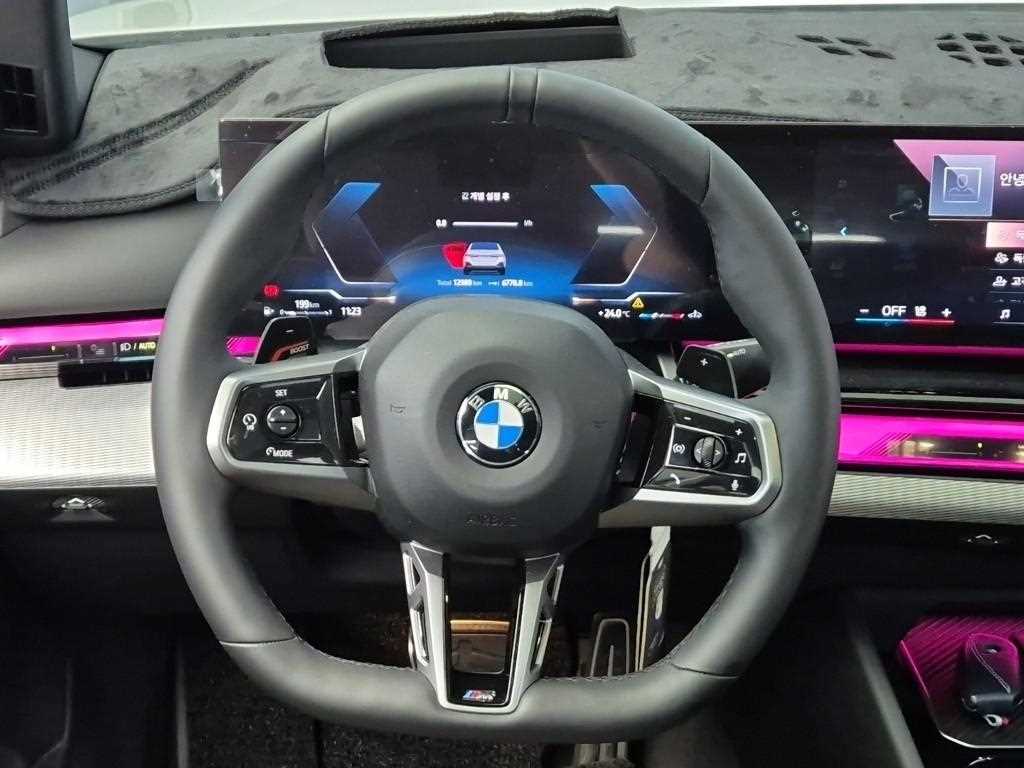BMW 5 Series - Vista 8