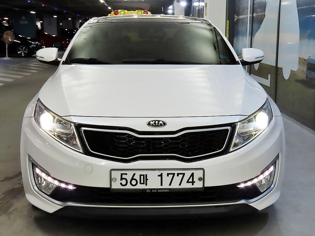 KIA K5 - Vista 2