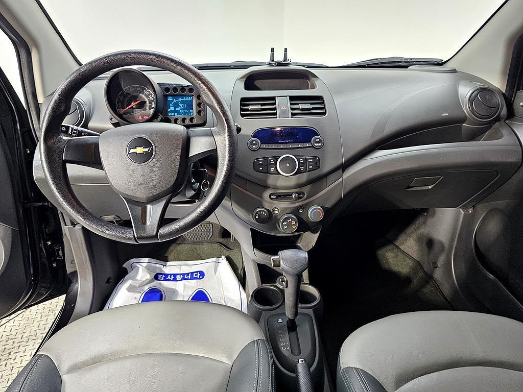 Chevrolet Spark - Vista 5