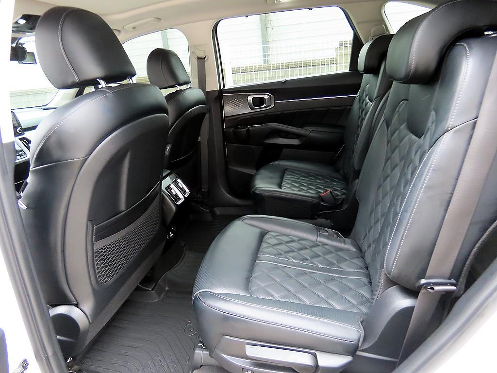 KIA Sorento - Vista 6