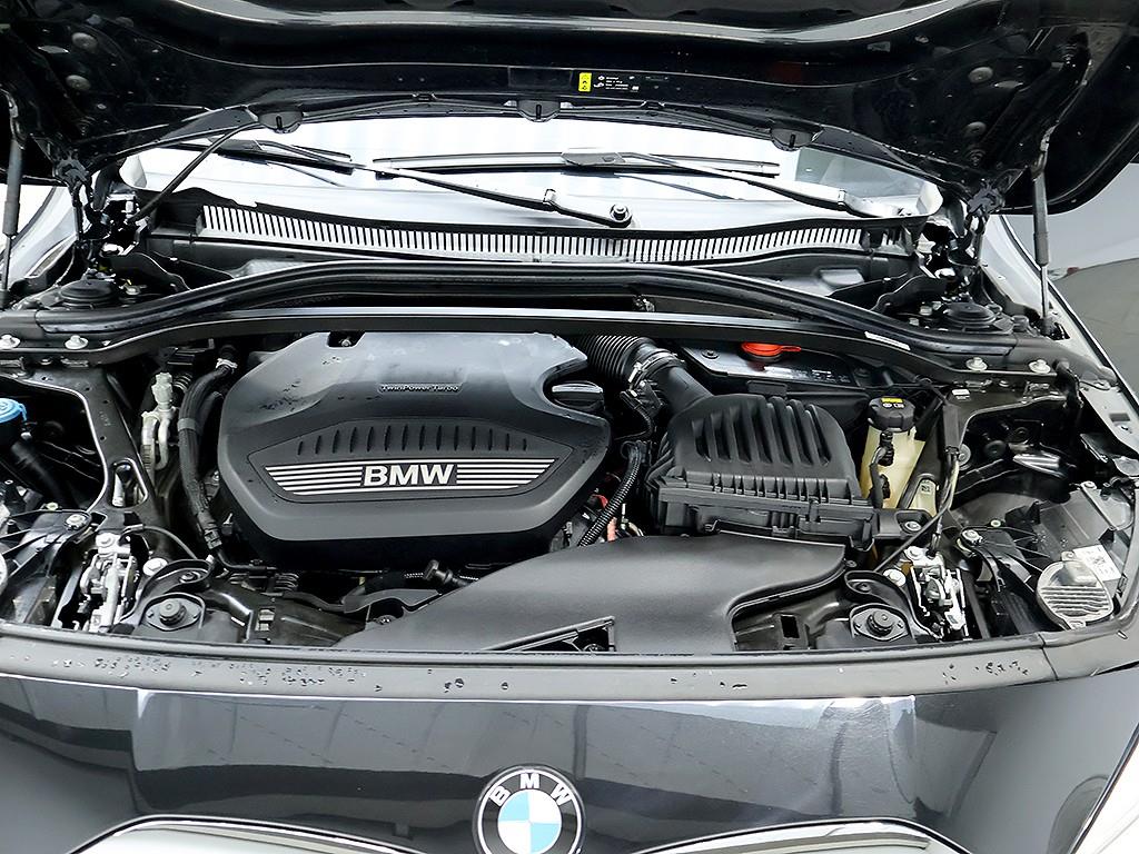BMW 1 series 2020 Negro - Importación desde Corea - HF Imports Iquique - Foto 8
