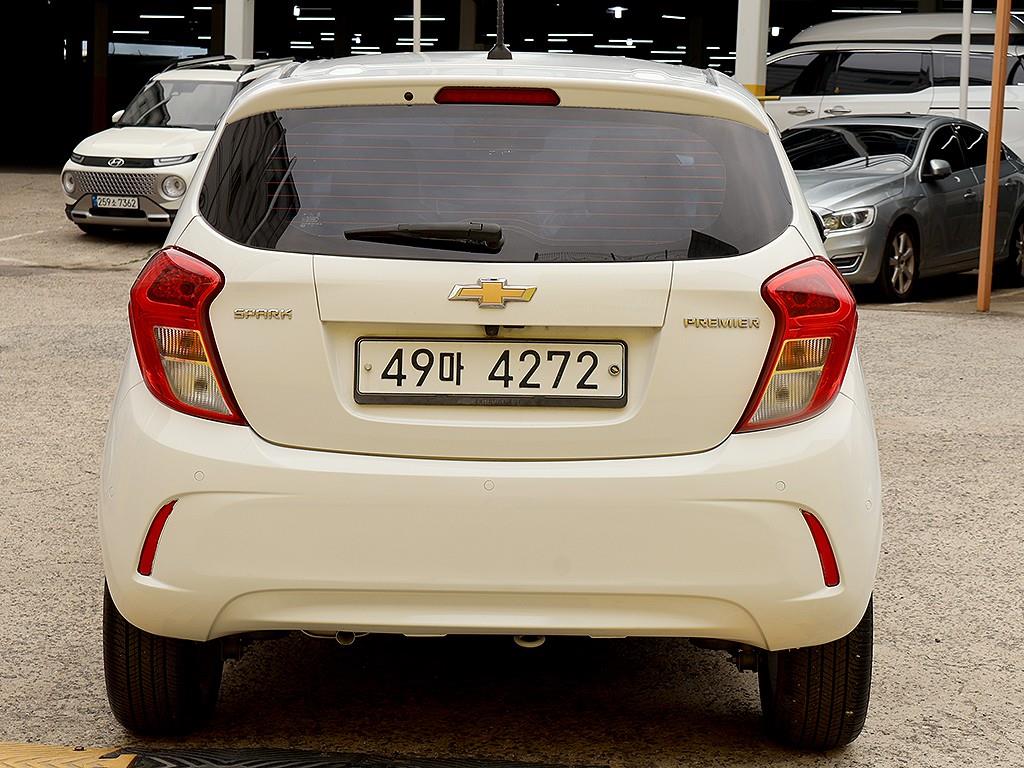 Chevrolet Spark - Vista 5
