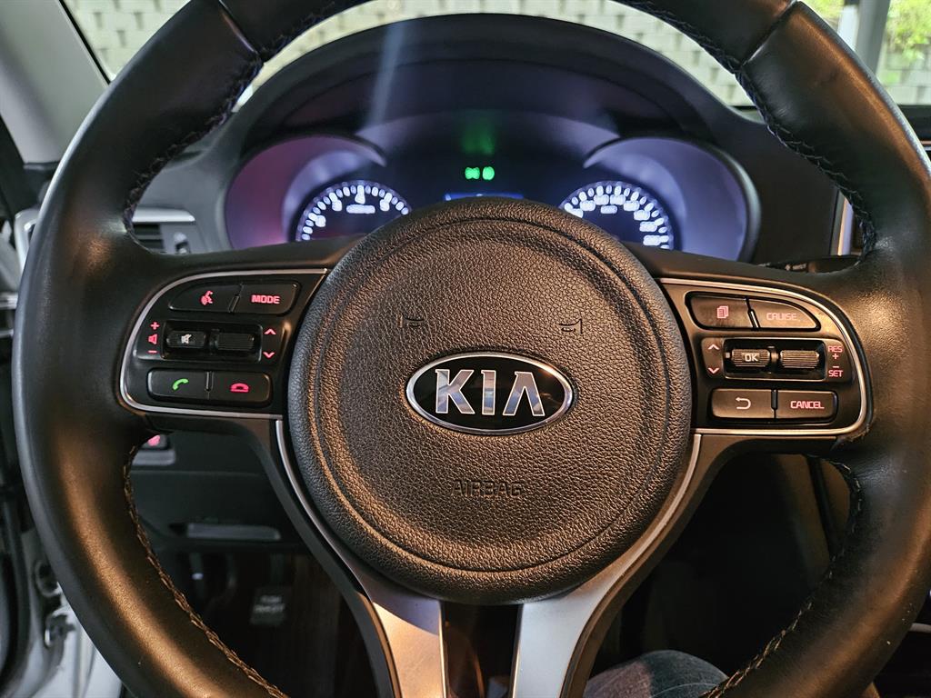 KIA K5 2018 Plateado - Importación desde Corea - HF Imports Iquique - Foto 16