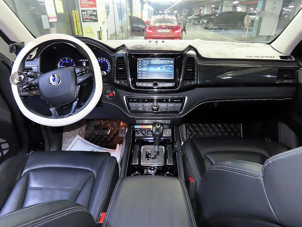 Ssangyong Rexton - Vista 10